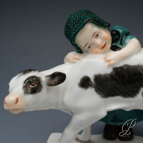 Mädchen mit Kalb von Max Bochmann / Meissen Jugendstil