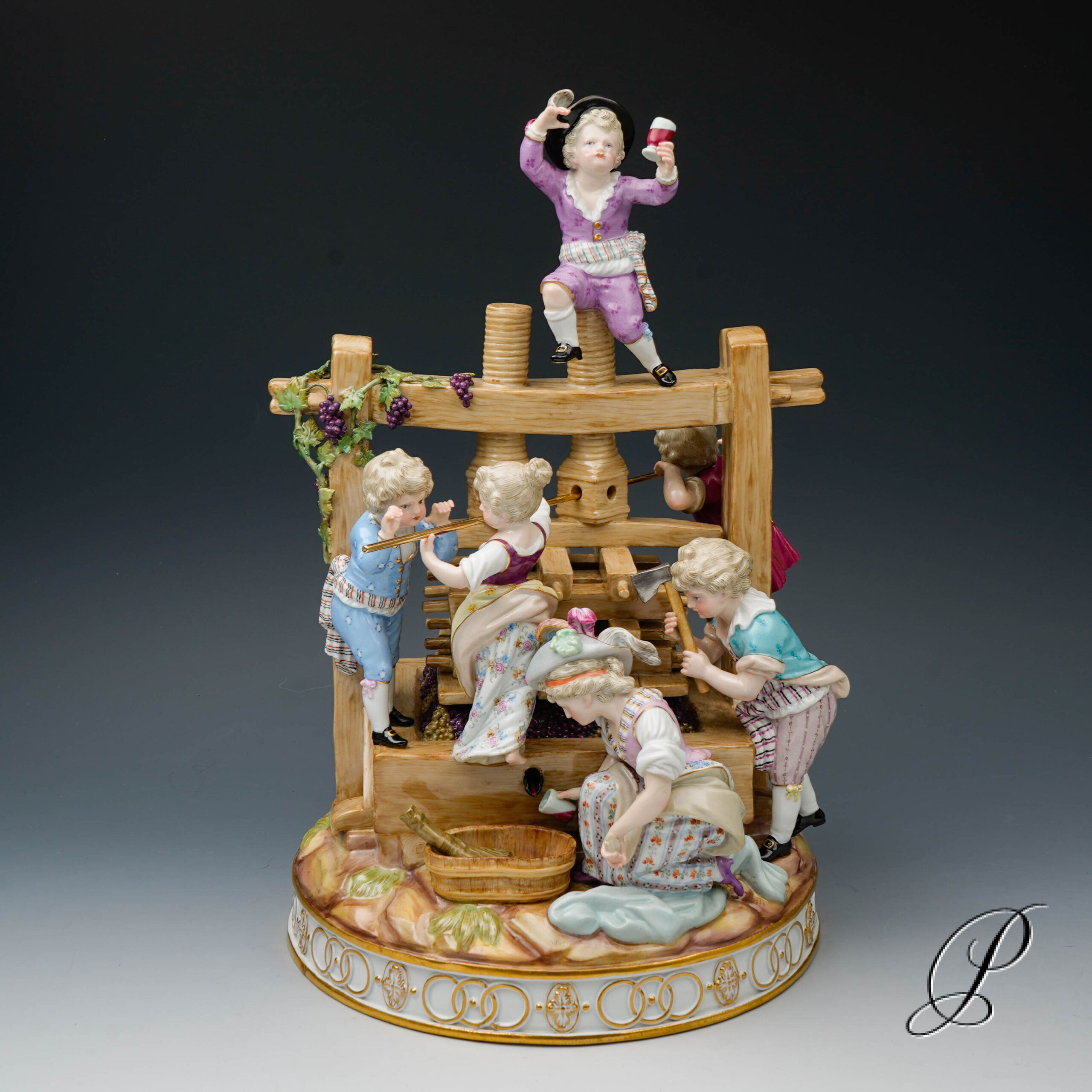 große Figurengruppe Meissen um 1860 Jhd.  " Weinpresse "