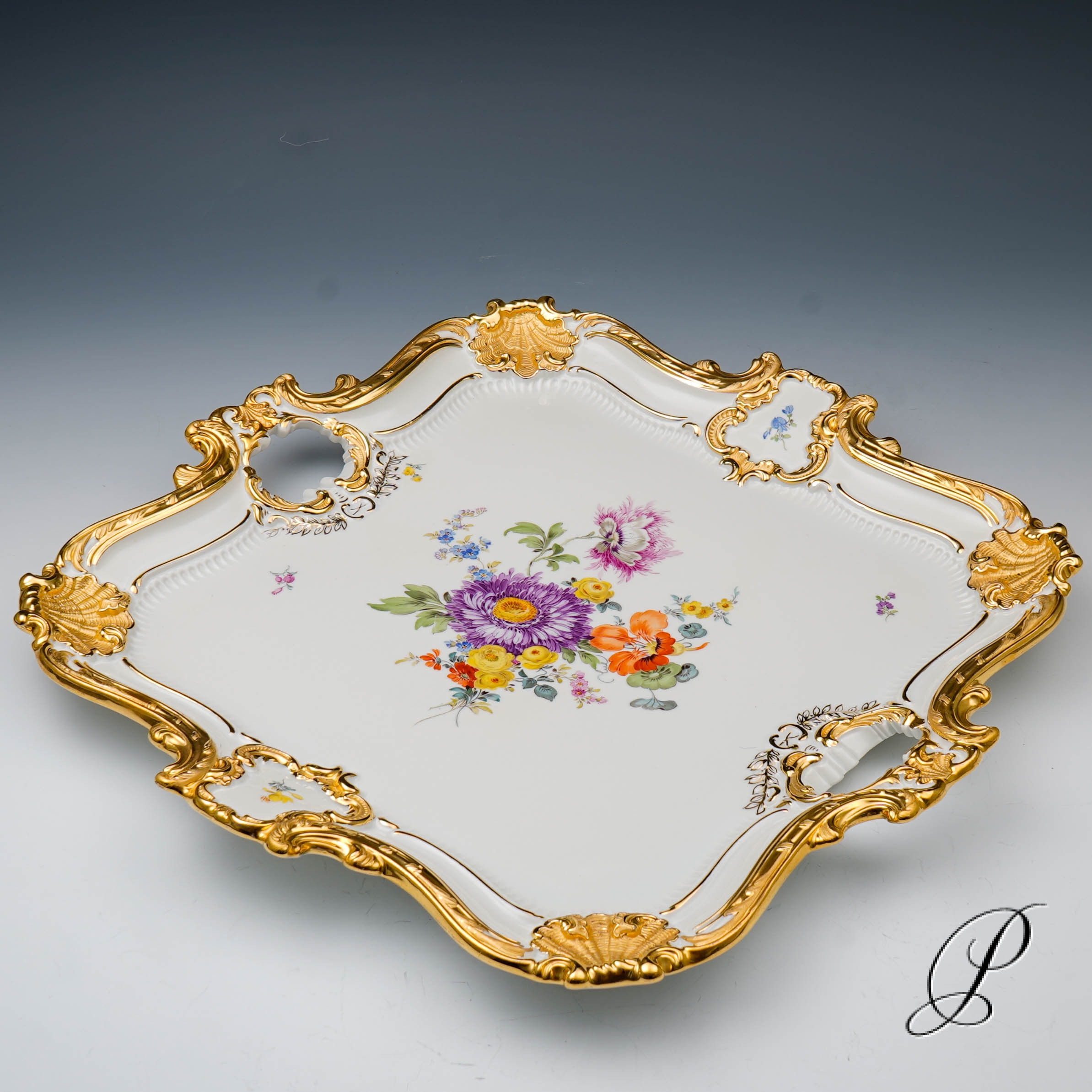 Traumhafte große Prunkplatte / Prunktablett Meissen mit Blumenbukett – Bild 3
