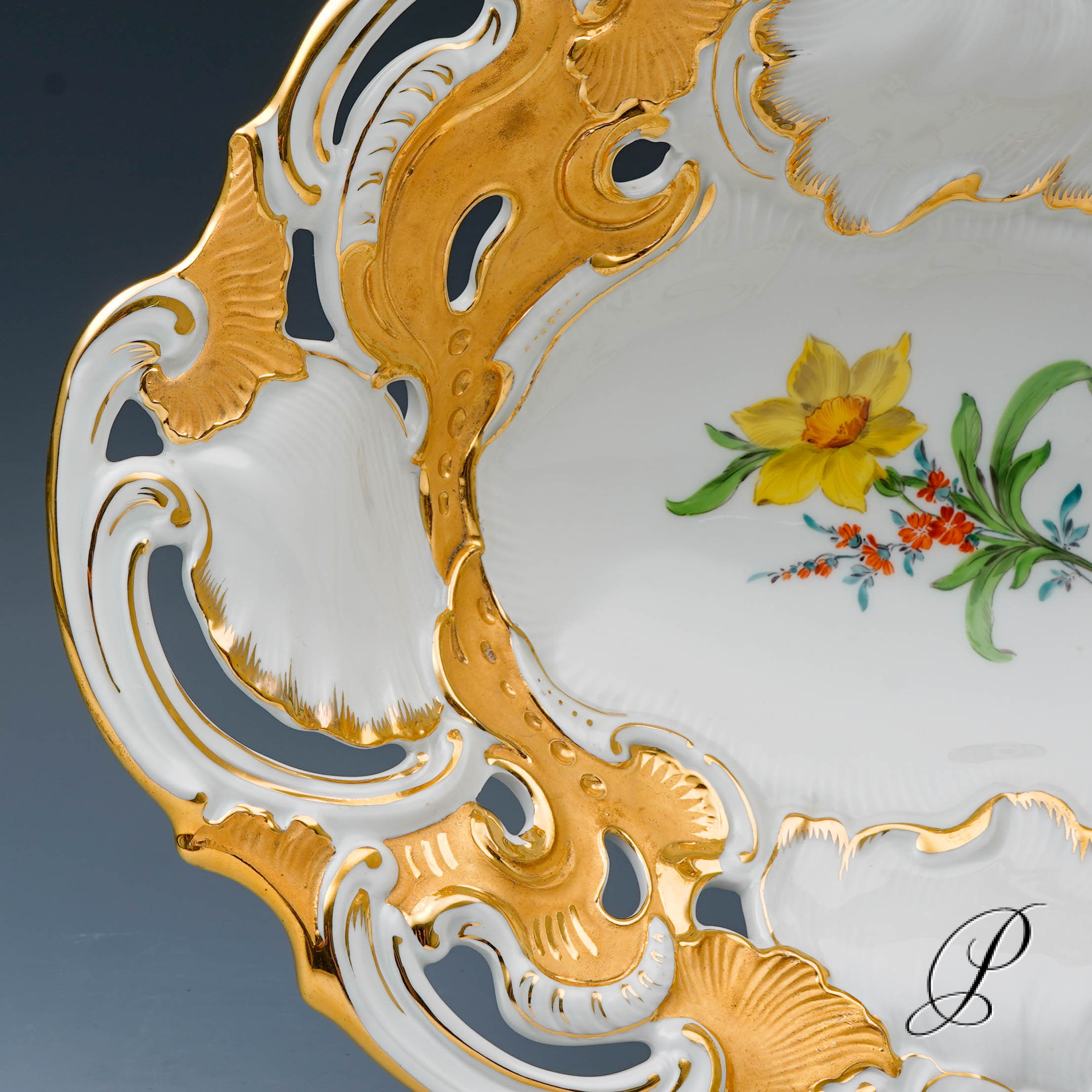 Prunkschale Meissen 1.Wahl mit Blumenmalerei – Bild 7