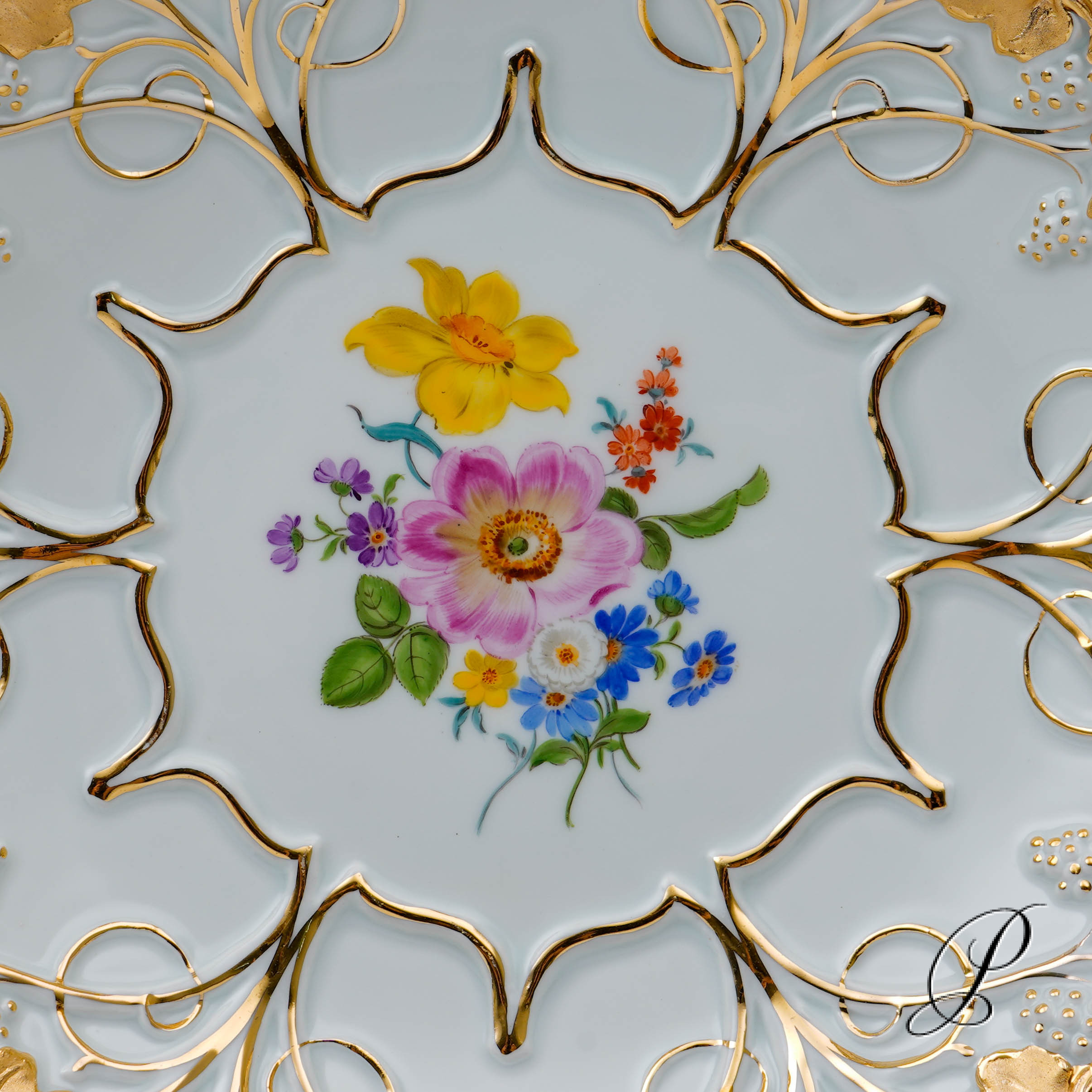 großer Prunkteller Meissen mit Blumenbukett – Bild 4