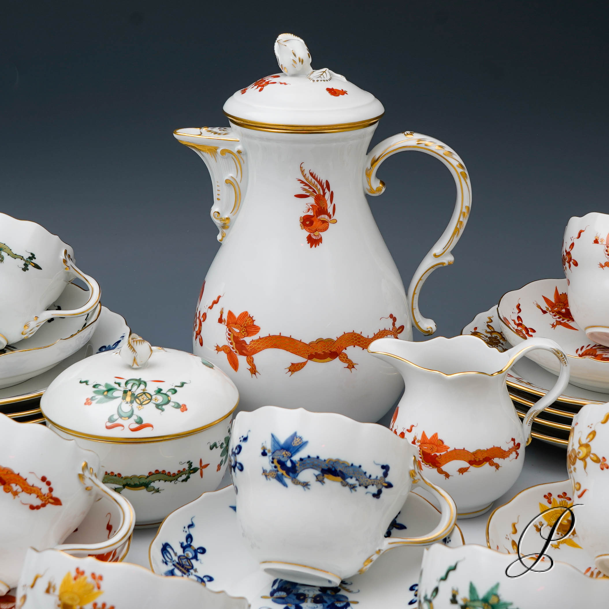 Kaffeeservice für 8 Personen Meissen 1.Wahl Reicher Drache - Kunstvolle und farbenfrohe Tischkultur!!! – Bild 3