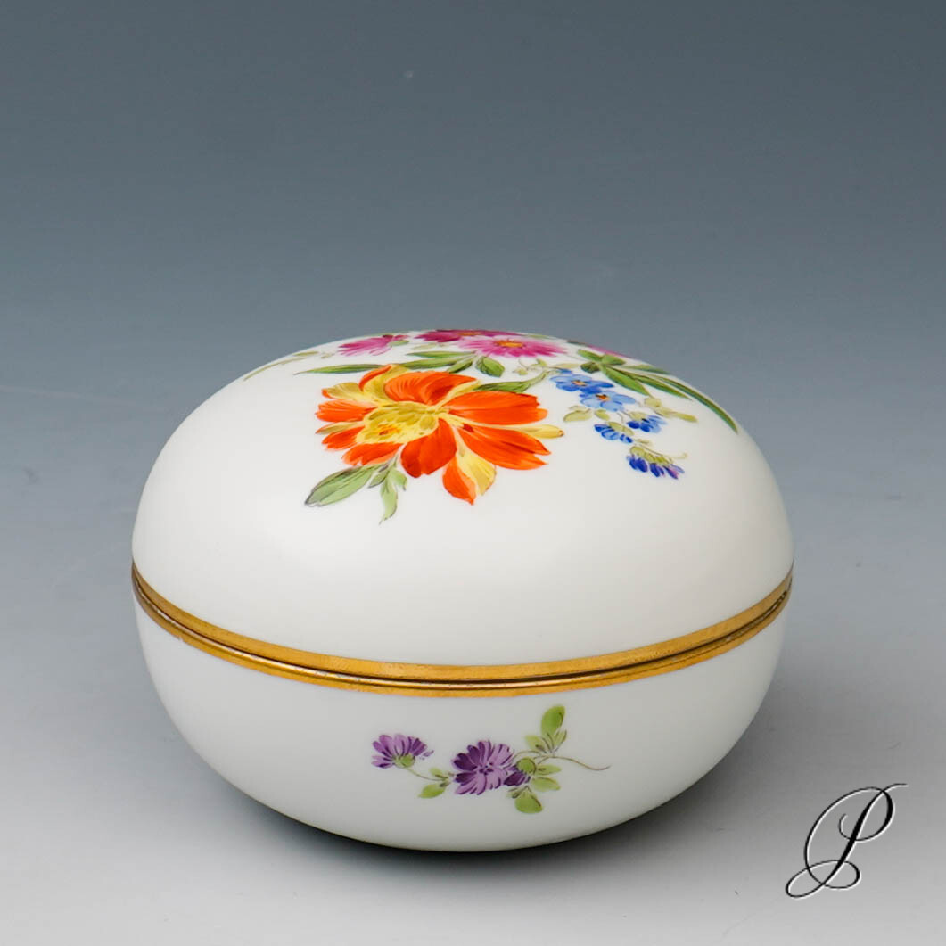 Meissen Schmuckdose im Dekor Blume3 – Bild 4