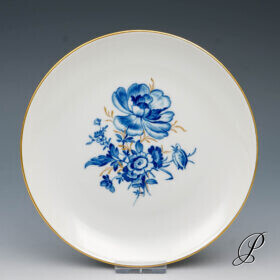 Wandteller Meissen 1.Wahl mit blauem Blumenbukett und Goldgräsern