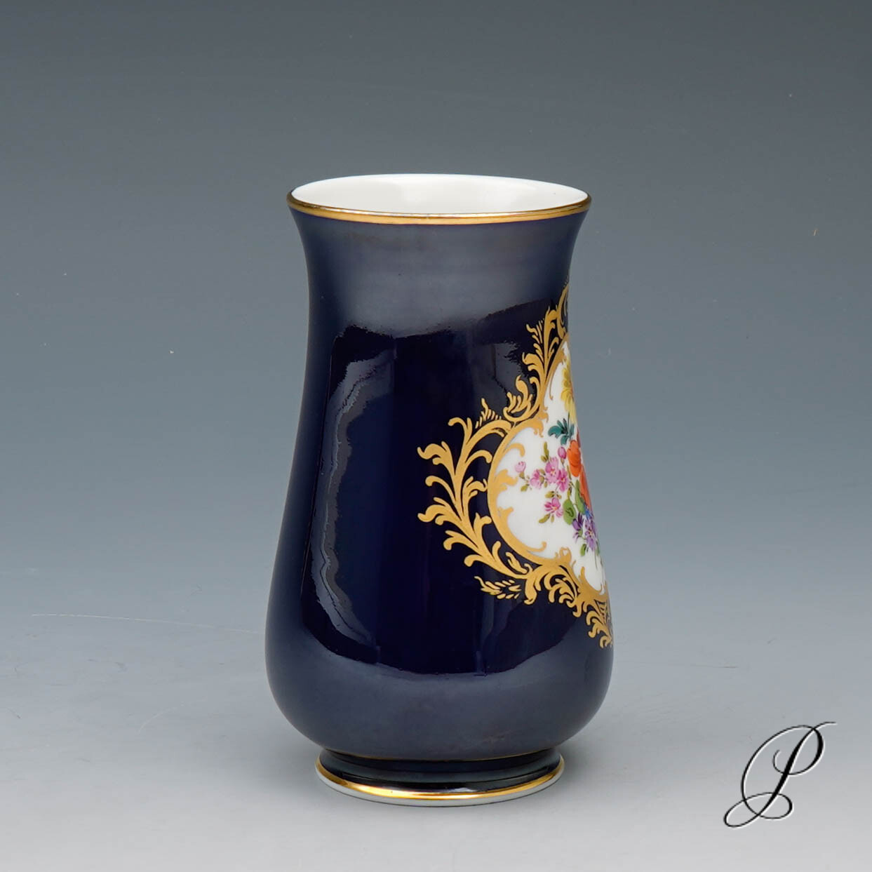Vase Meissen Kobaltblau mit Blumenbukett – Bild 3