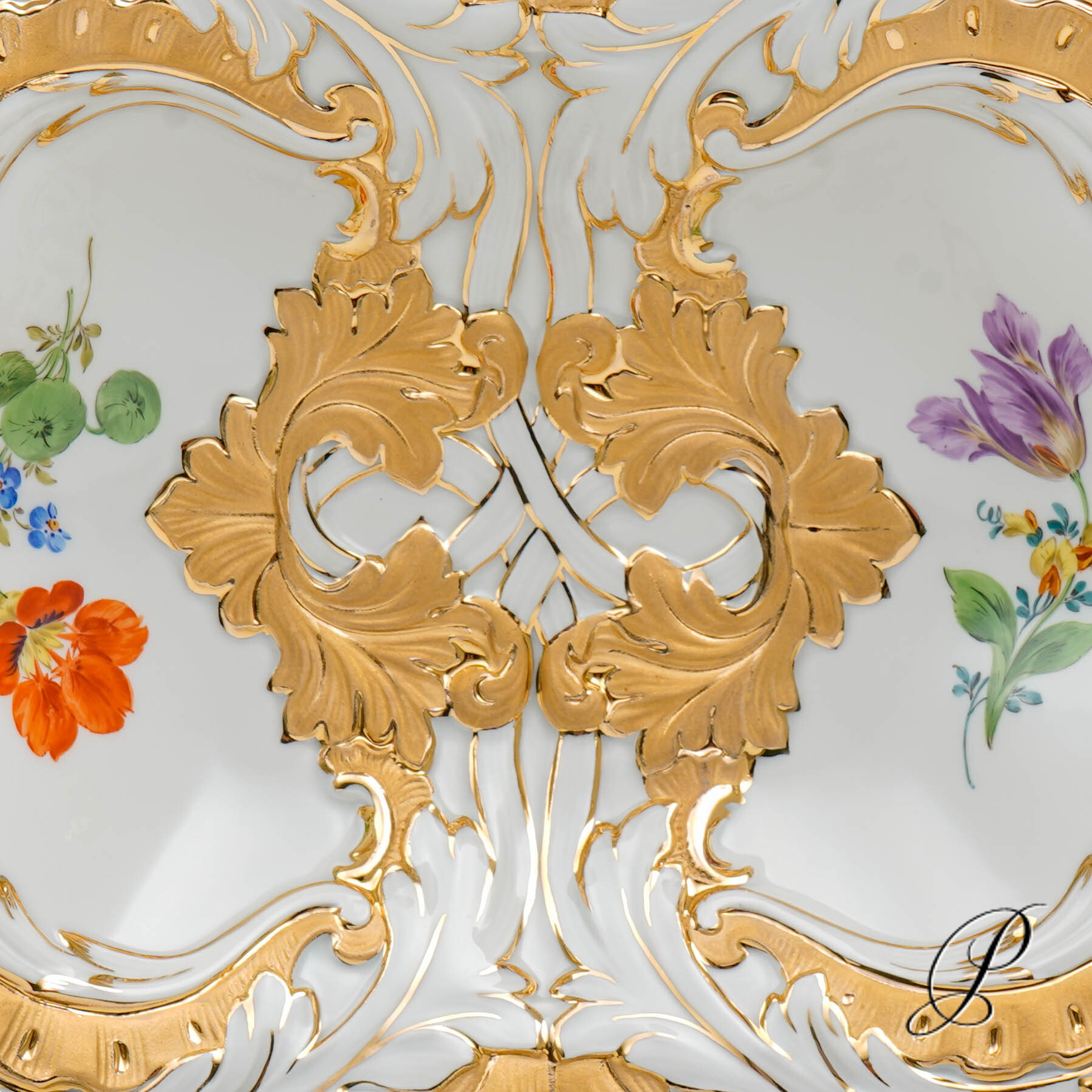 wunderschöne Prunkschale Meissen 1.Wahl im Dekor mit Blume2 – Bild 7