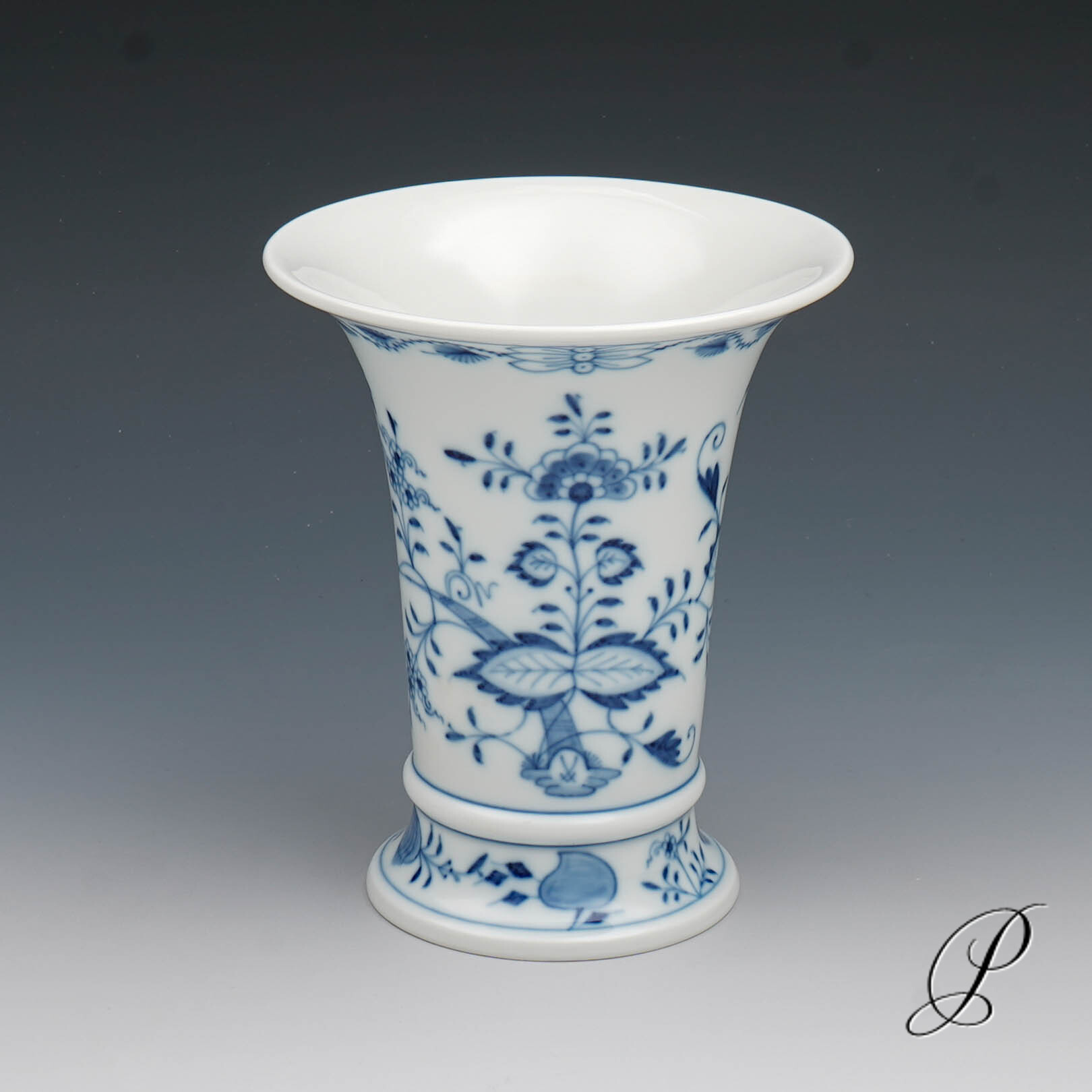 Meissen Vase im Dekor Zwiebelmuster