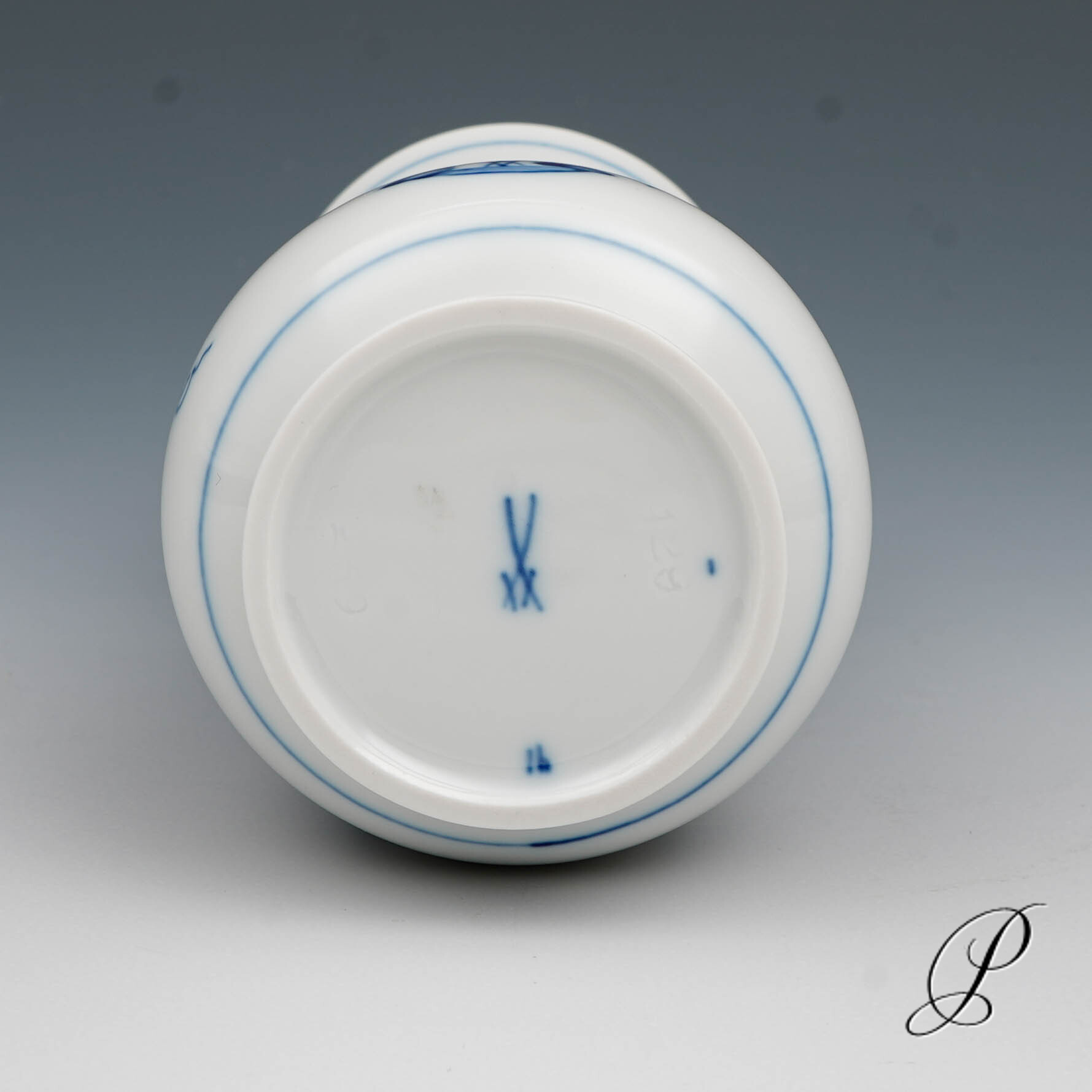 Vase Meissen 1.Wahl im Dekor Zwiebelmuster – Bild 4