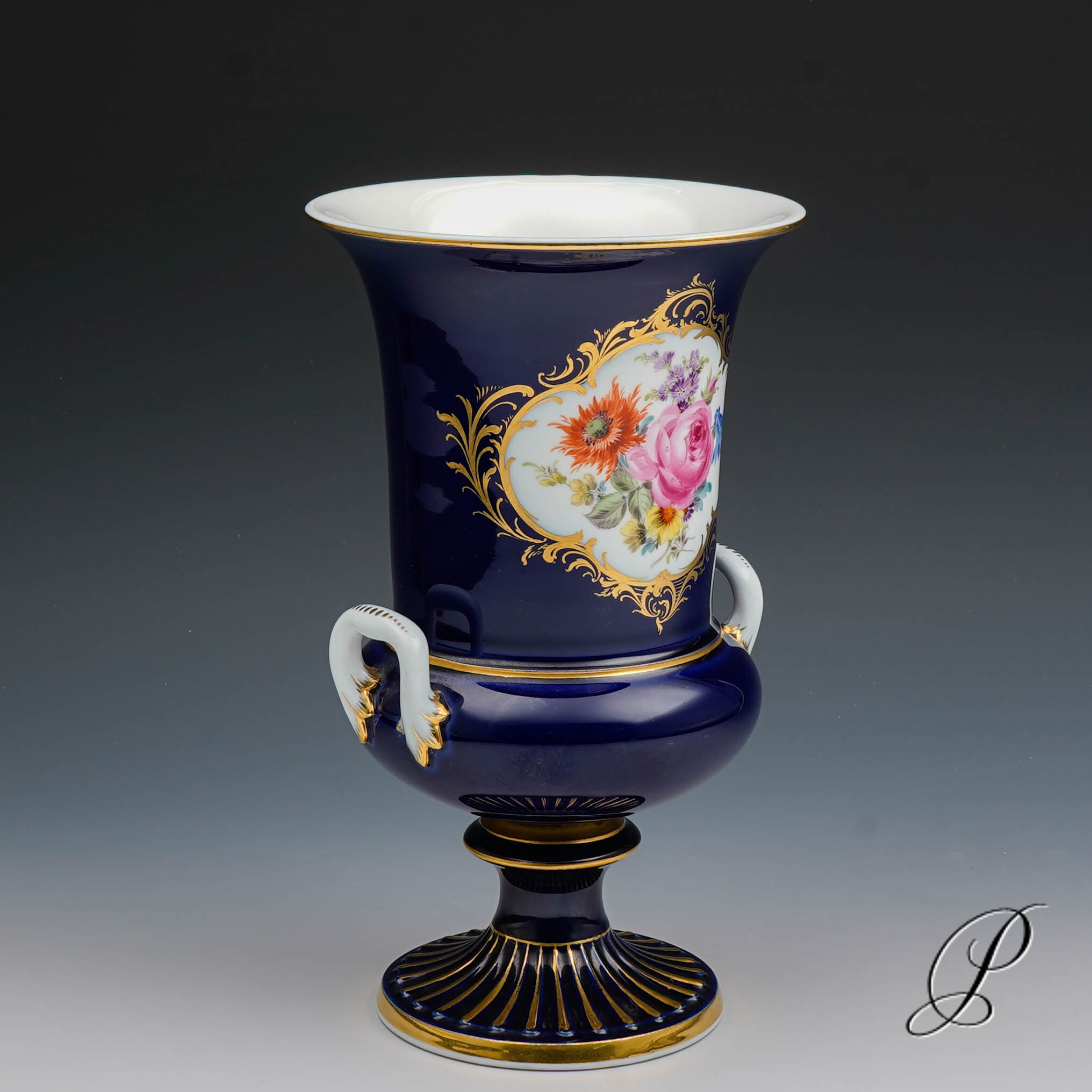 Meissen Vase um 1924 Jhd. Pfeiferzeit Kobaltblau mit Blumenbukett – Bild 7
