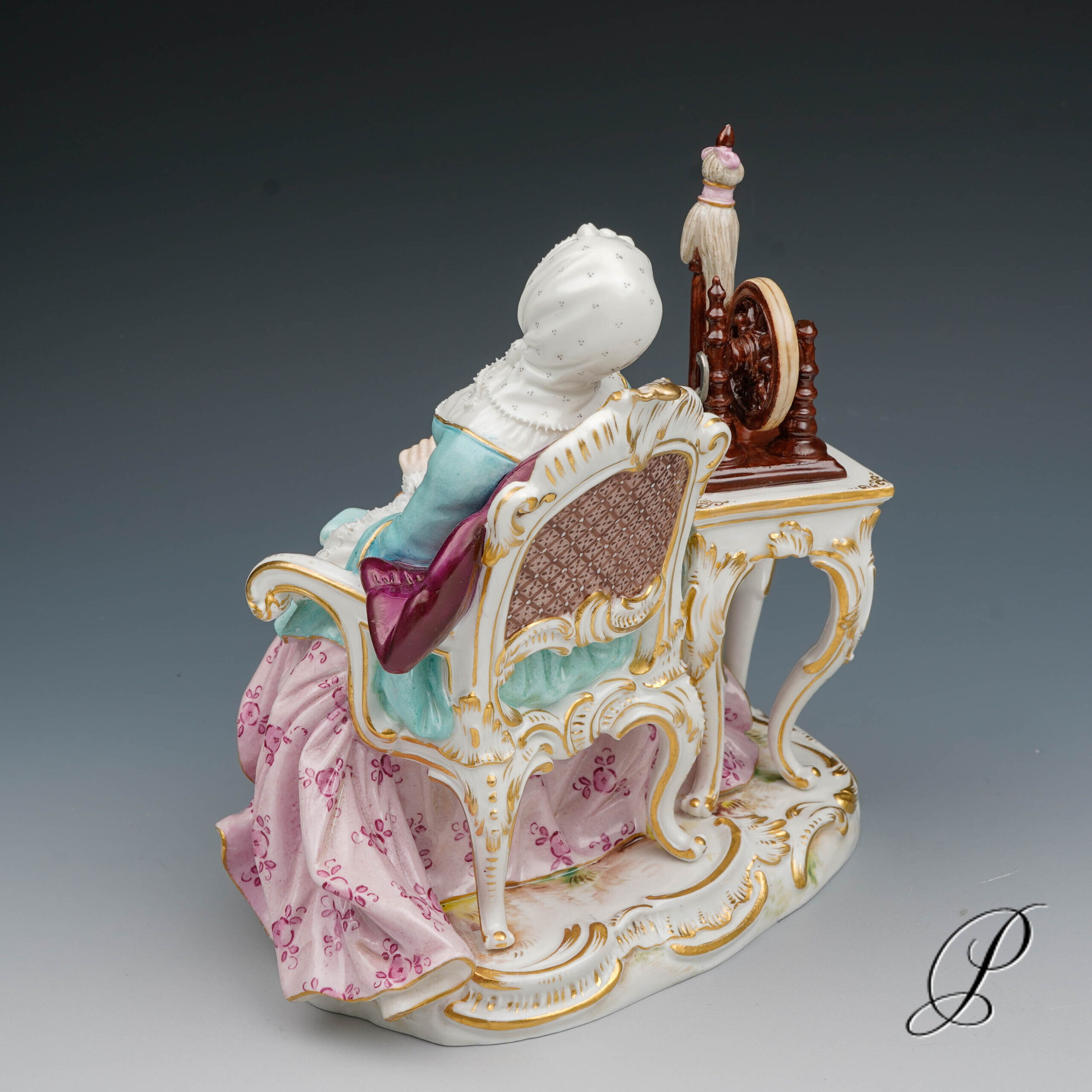 Figur Meissen Knaufzeit " Mädchen am Spinnrad" nach dem Gemälde von Jean-Baptiste Simeon Chardin – Bild 5