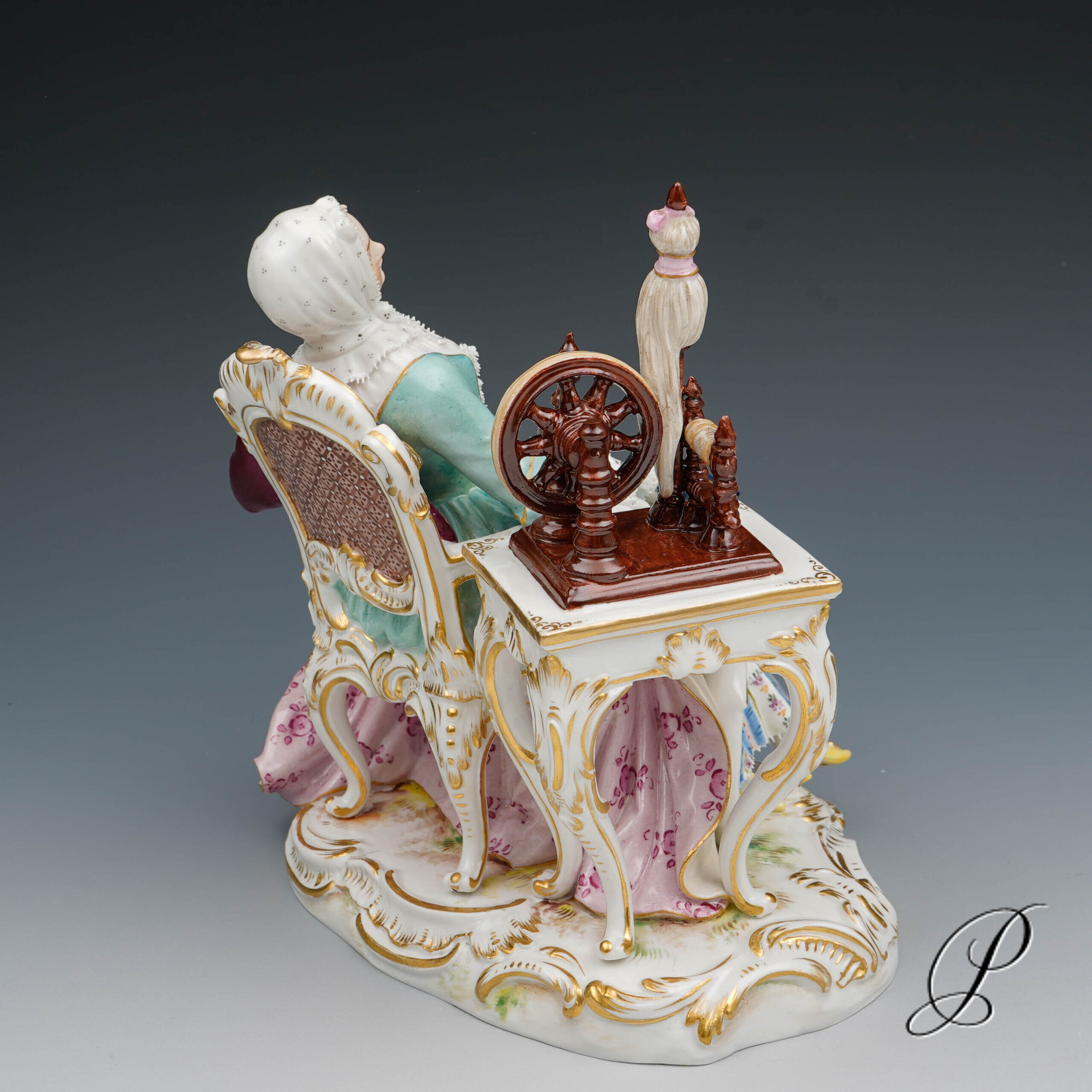Figur Meissen Knaufzeit " Mädchen am Spinnrad" nach dem Gemälde von Jean-Baptiste Simeon Chardin – Bild 7