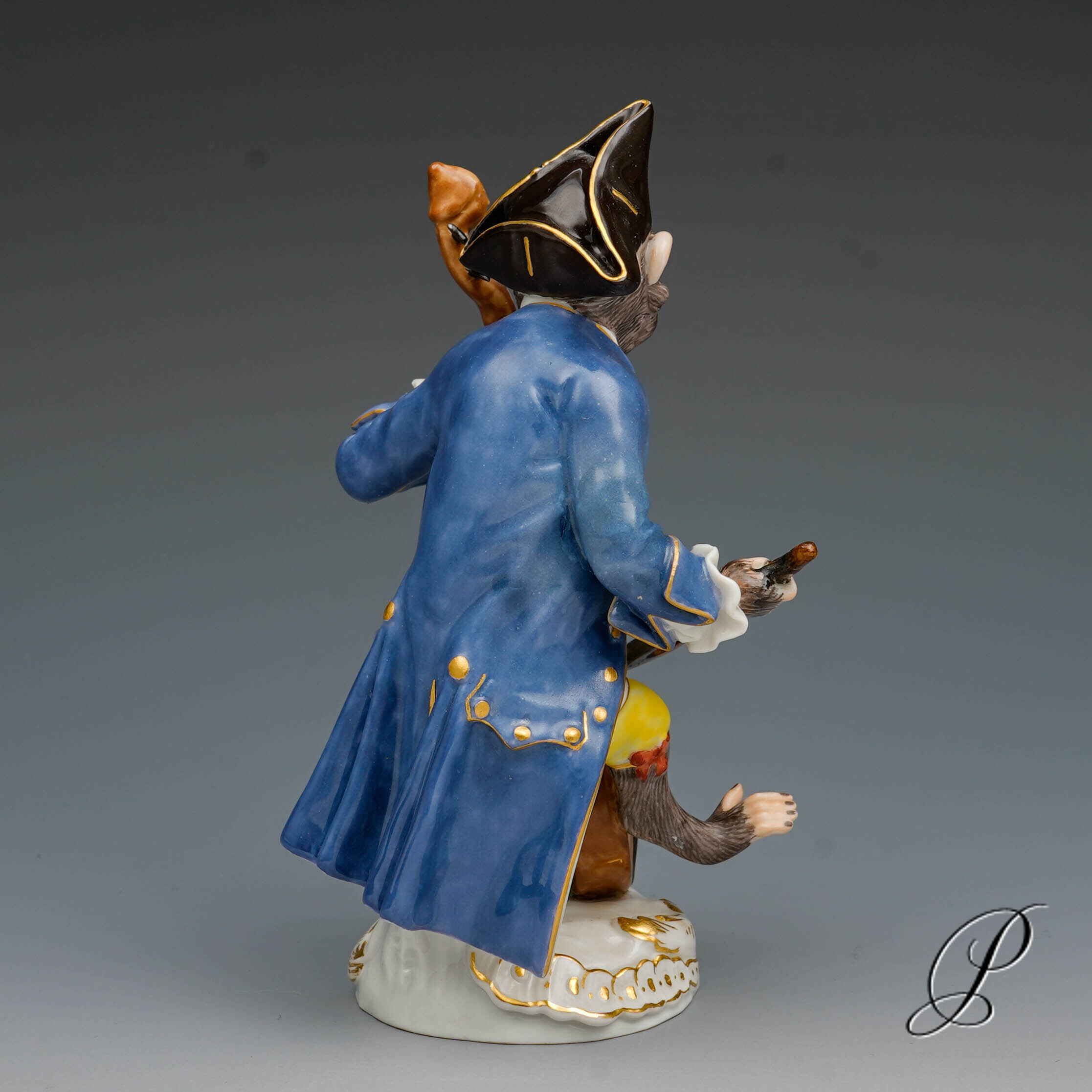 Figur Meissen 1.Wahl aus der Affenkapelle der Baßgeiger – Bild 7