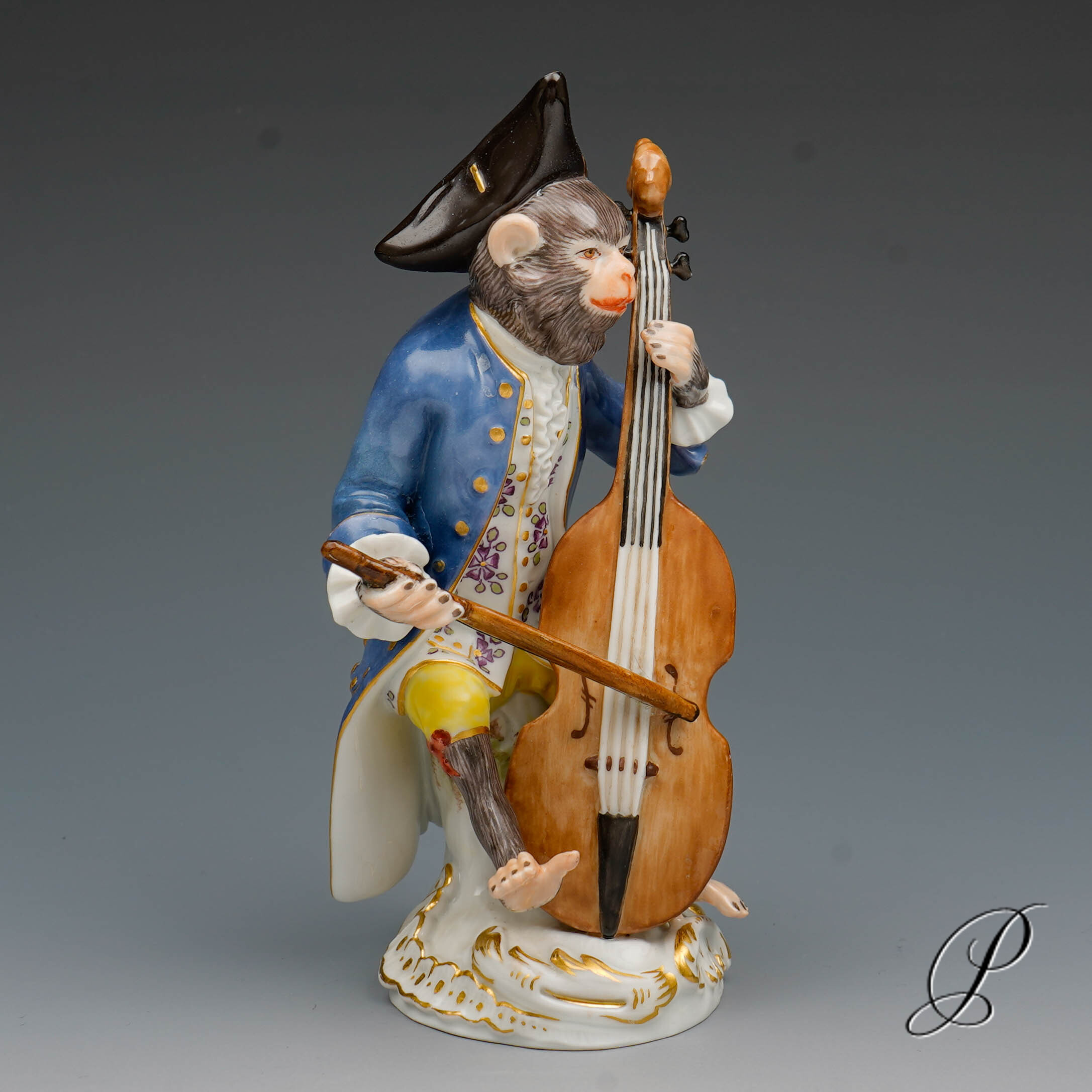 Figur Meissen 1.Wahl aus der Affenkapelle der Baßgeiger – Bild 9