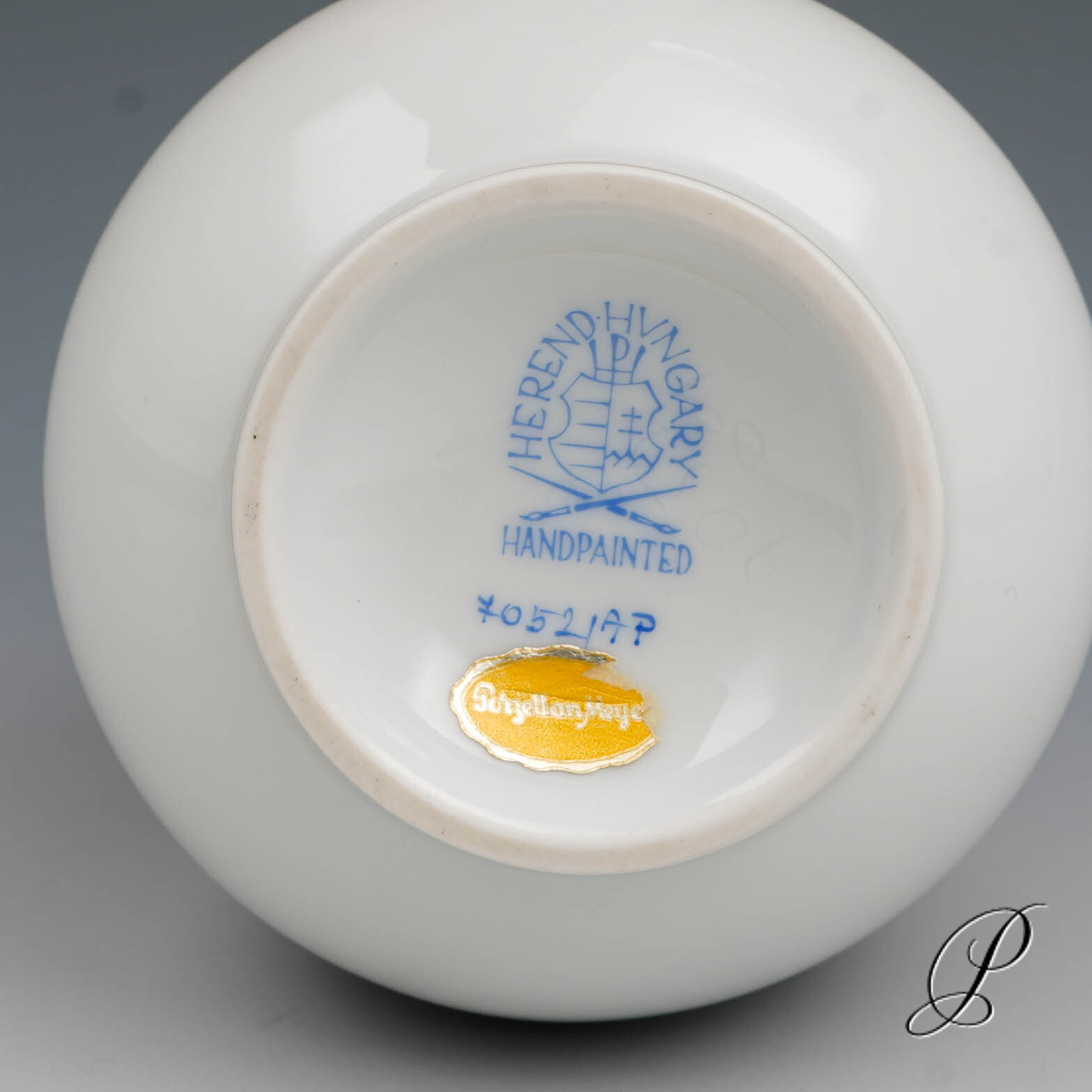 Herend Vase im Dekor Apponyi purpur – Bild 5