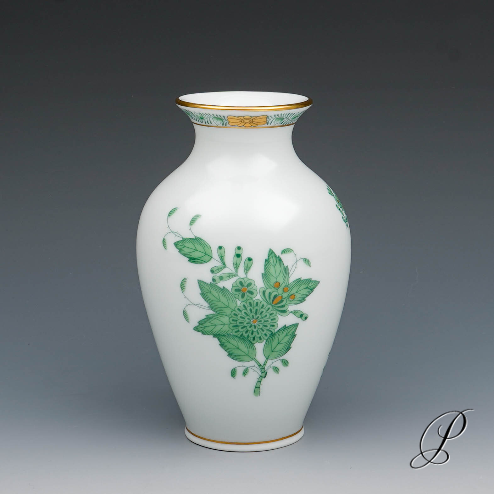 Herend Vase im Dekor Apponyi grün