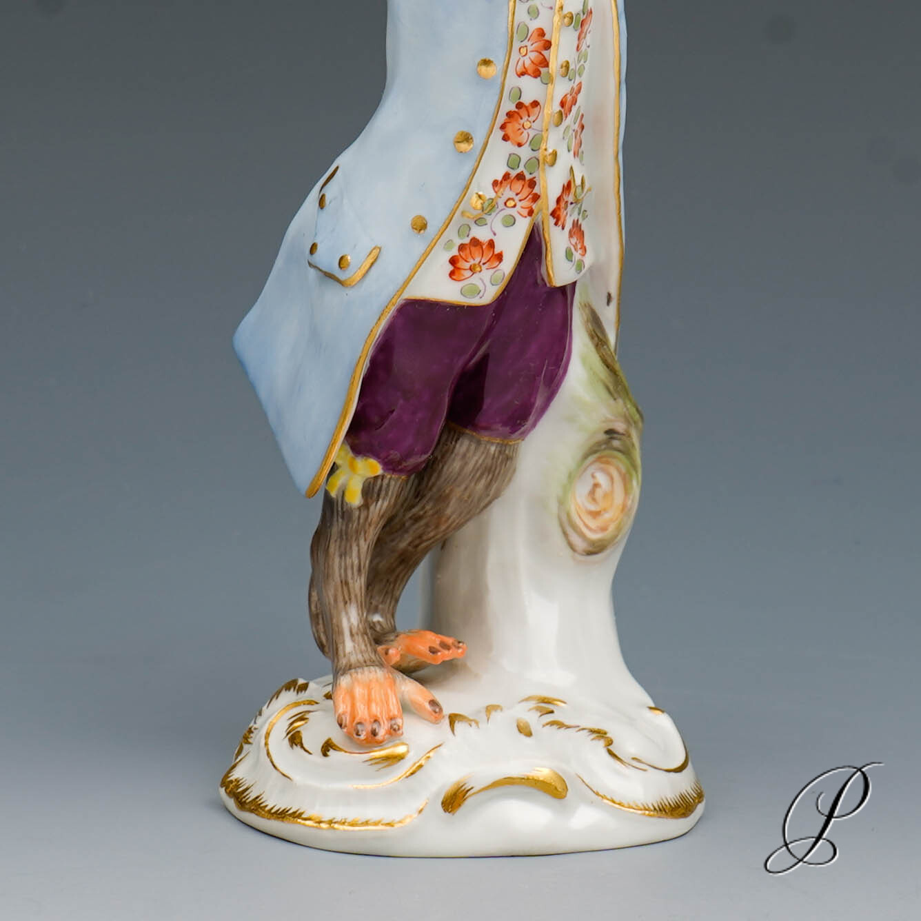 Meissen Figur 1.Wahl der Paukenschläger aus der Affenkapelle – Bild 2