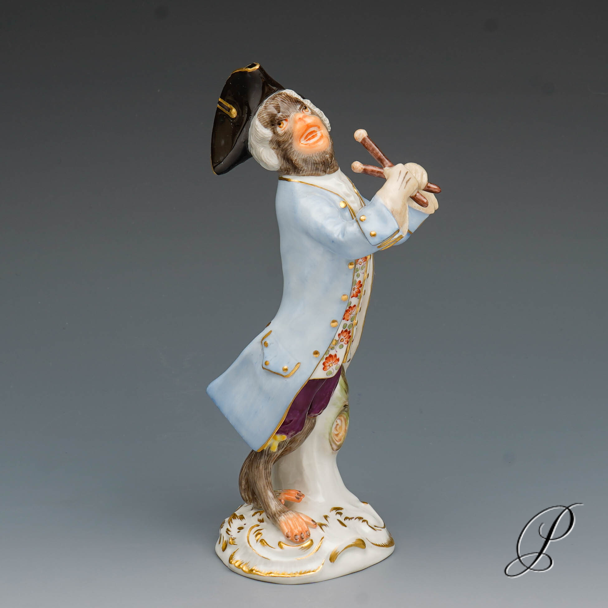 Meissen Figur 1.Wahl der Paukenschläger aus der Affenkapelle – Bild 9
