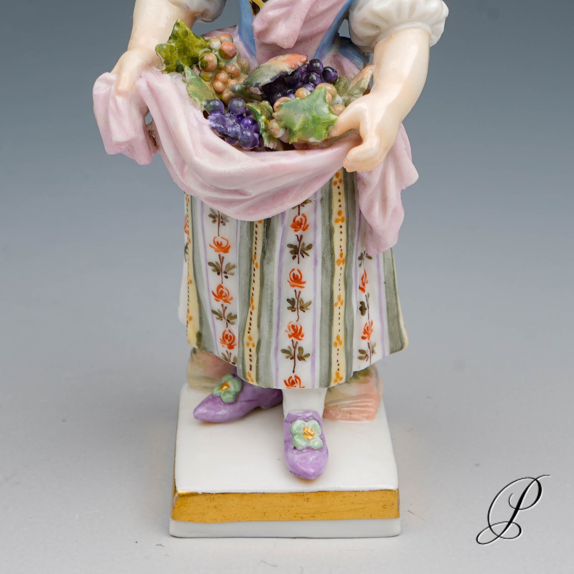 Meissen Figur Gärtnerkind Knaufzeit um 1860 Jhd. von Michel Victor Acier – Bild 3