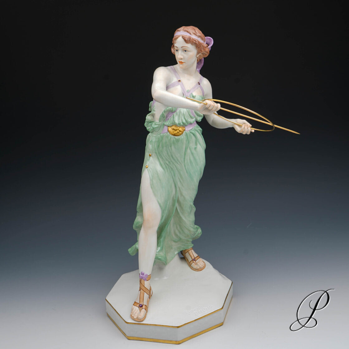 wunderschöne Meissen Jugendstilfigur " die Reifenwerferin"