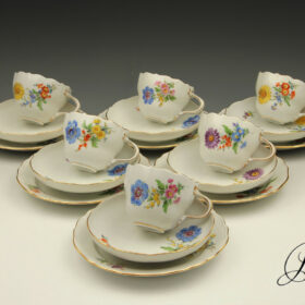 6_kaffeegedecke_blume_drei2
