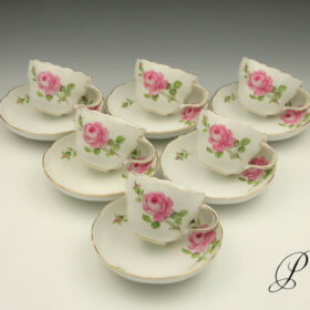 6_zweiteilige_kaffeegedecke_rote_rose1