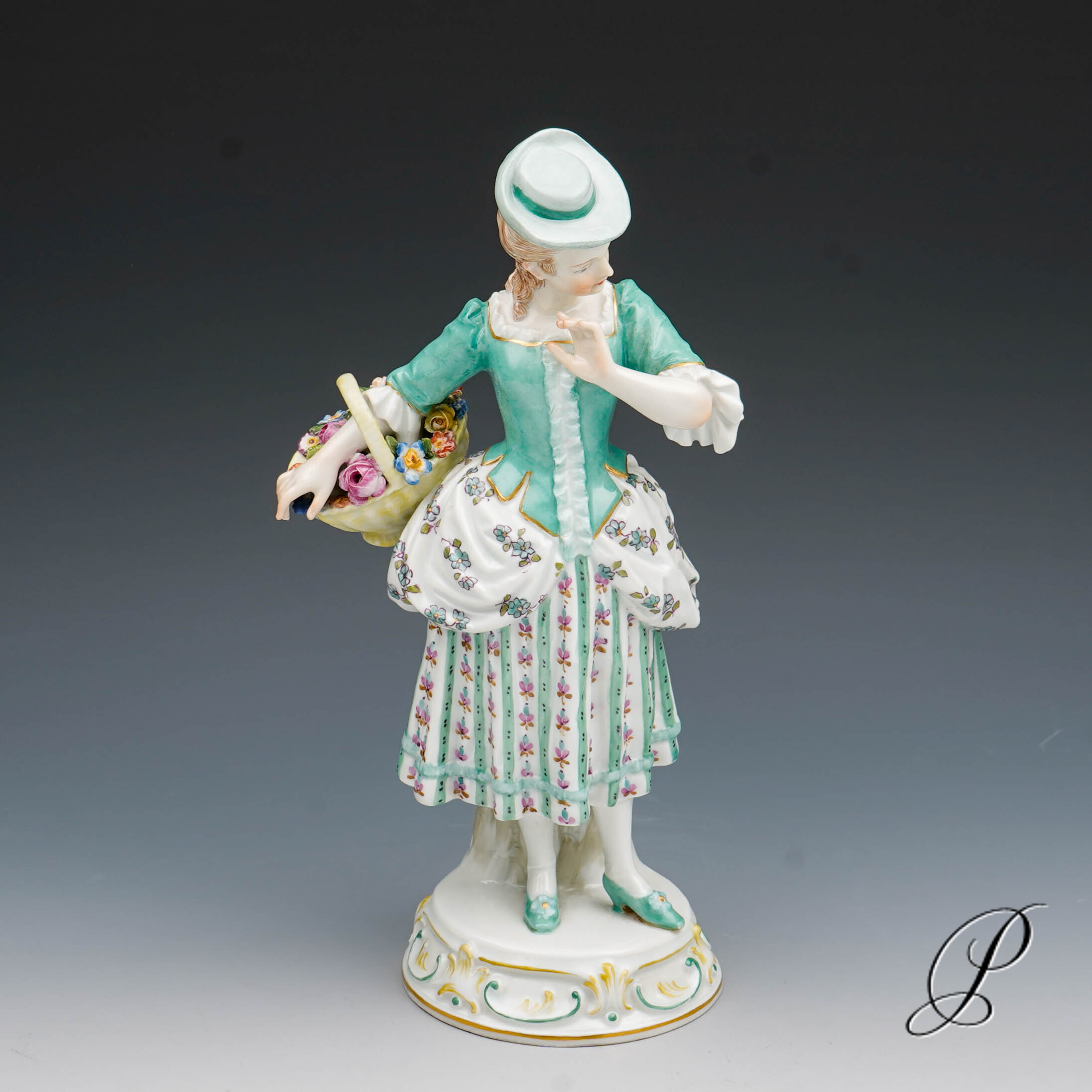 wunderschöne und seltene Figur Meissen "Dame mit Blumenkorb" von August Herzig