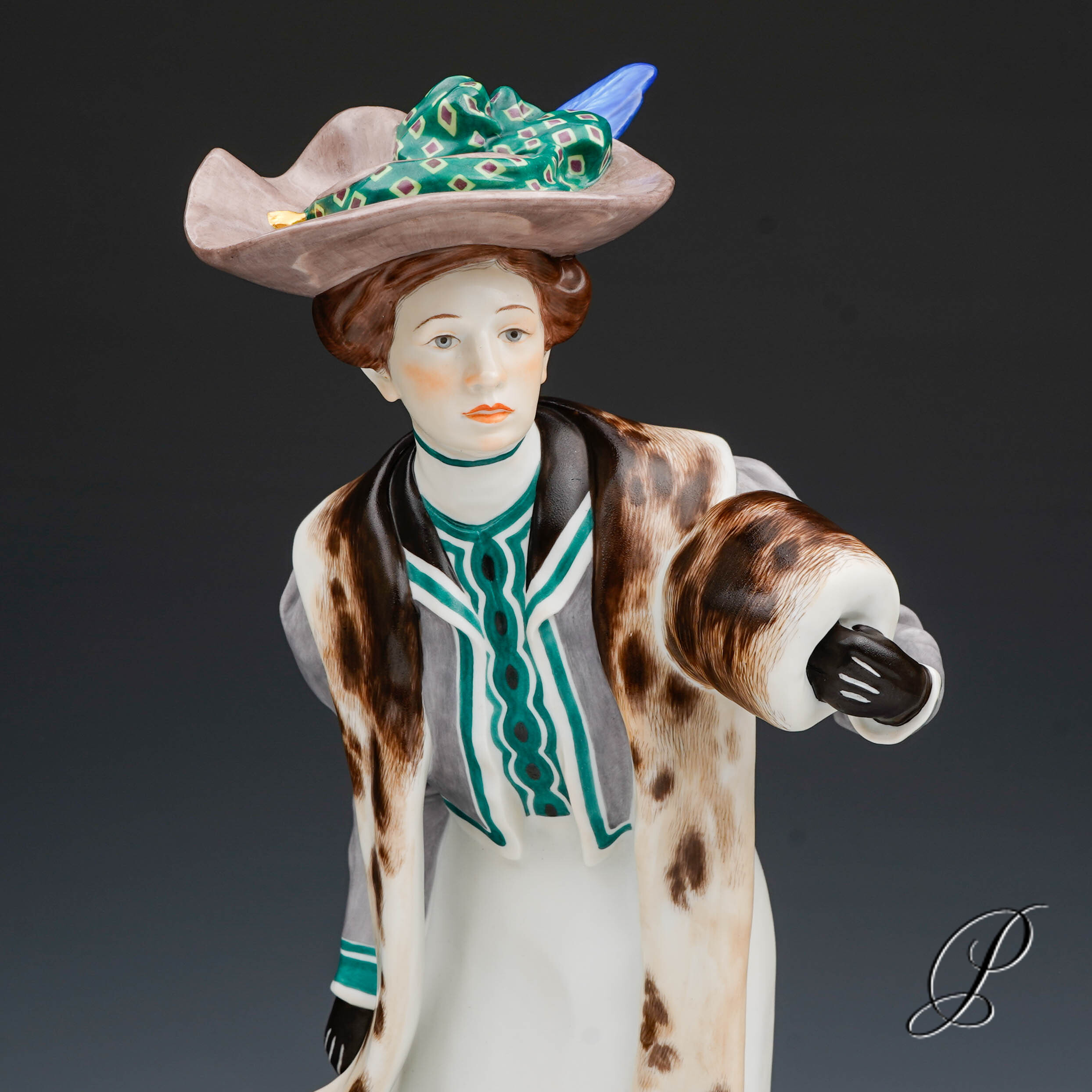 seltene Meissen Jugendstilfigur " Dame mit Muff" von Konrad Hentschel – Bild 2
