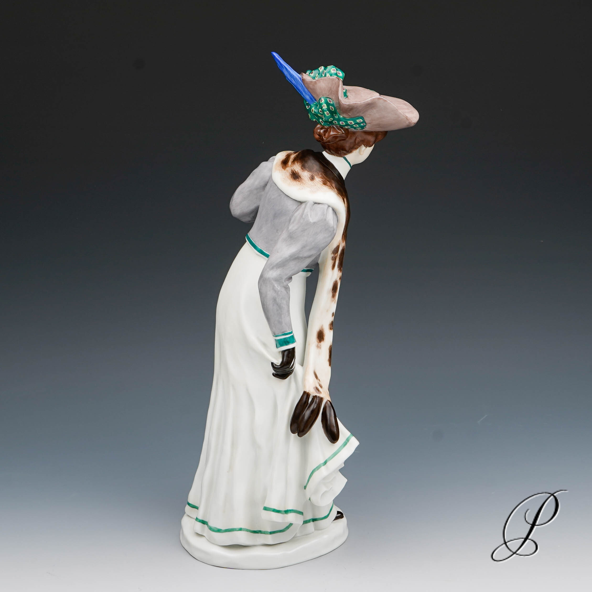 seltene Meissen Jugendstilfigur " Dame mit Muff" von Konrad Hentschel – Bild 10