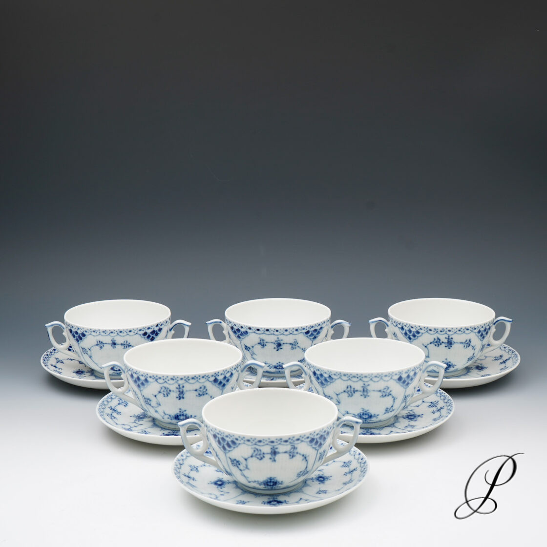 6 Suppengedecke Royal Copenhagen Musselmalet Halbspitz