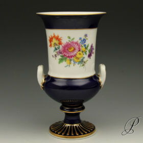 henkelvase_blau_weiss_bukett1