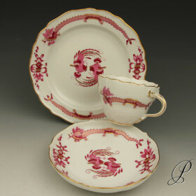 kaffeegedeck_drachen_purpur_zwei1