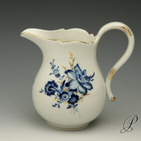 sahnekaennchen_gross_blaue_blume1