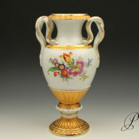 schlangenhenkelvase_28cm_bukett1