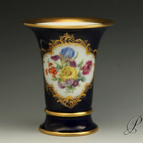 vase_blau_bukett_maerz1