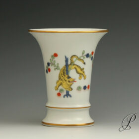 vase_gelber_loewe1