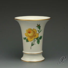 vase_kelch_gelbe_rose1