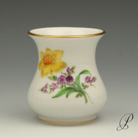 vase_klein_blume_zwei_zwei1